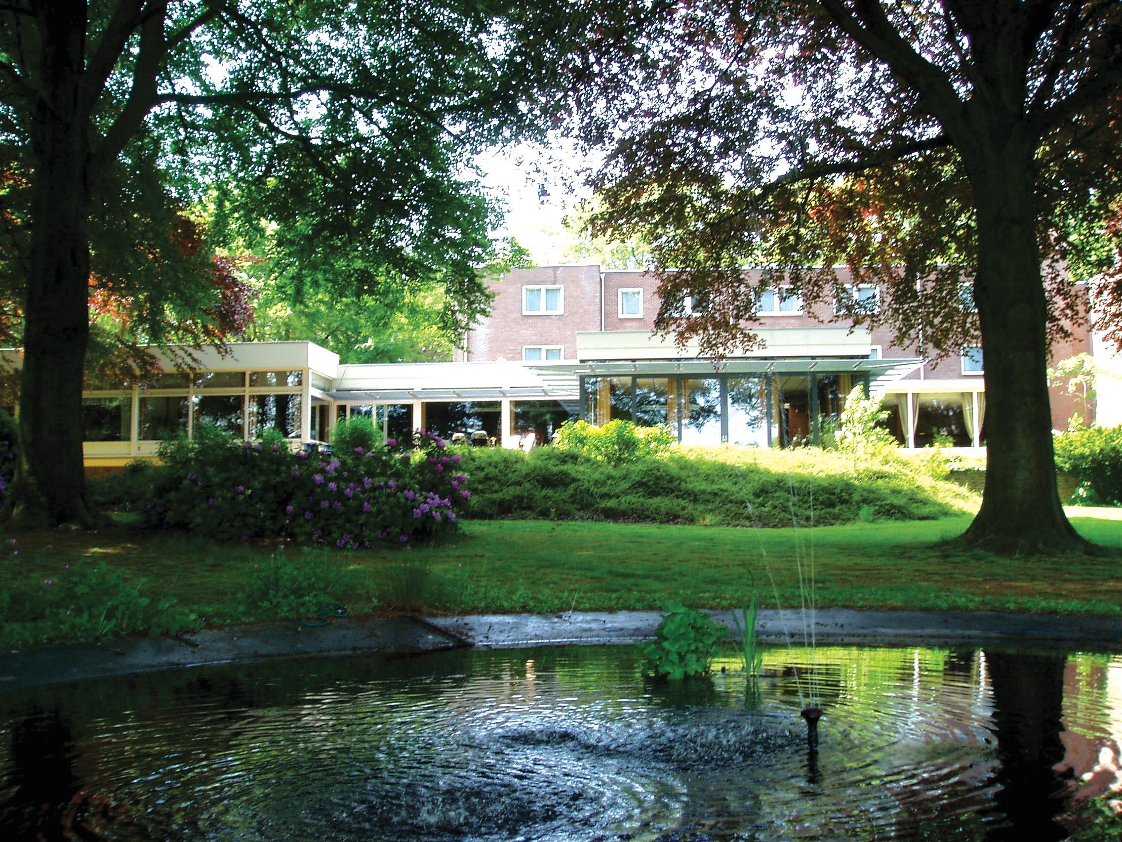 Fletcher Hotel-Restaurant Paasberg โลเคม ภายนอก รูปภาพ