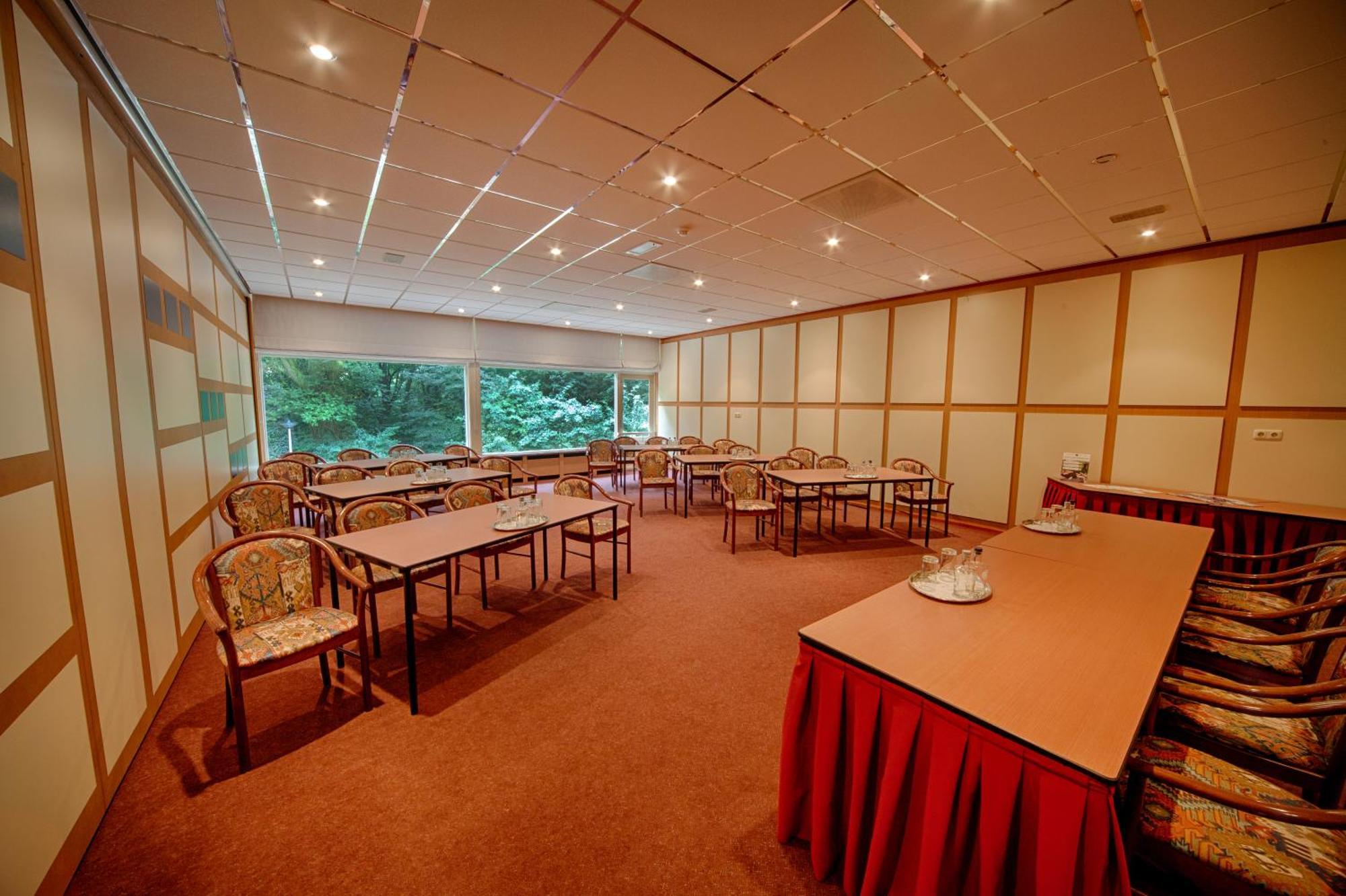 Fletcher Hotel-Restaurant Paasberg โลเคม ภายนอก รูปภาพ